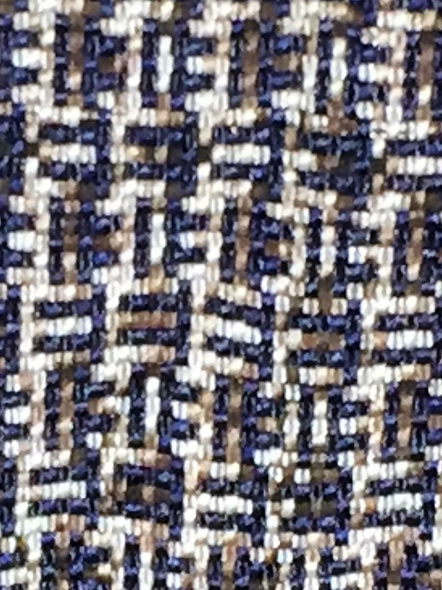 希少！割り込み式絣本場大島紬 正藍染×泥染糸の深み色 観世水文様の 