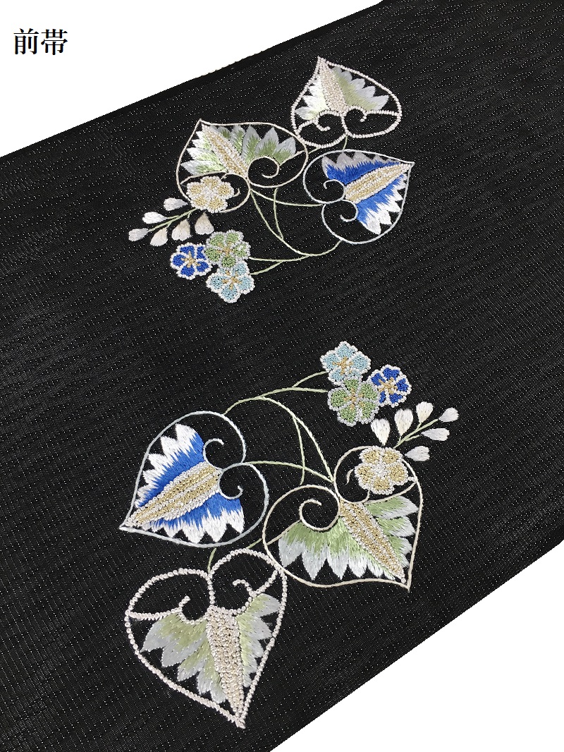 刺繍ファン必見！黒地に映える葵文様｜お洒落着物専門店 スポットガーデン