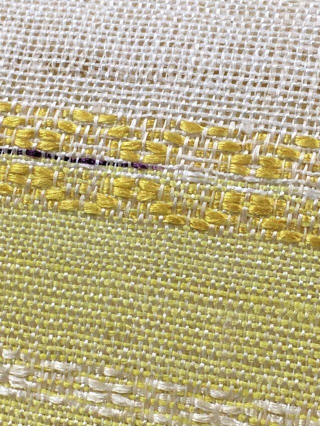 染織作家・松尾鏡子さん 菱綾浮文様入り熨斗目の着物 松尾鏡子 菱綾織 オールシーズン 九寸名古屋帯 |着物専門店