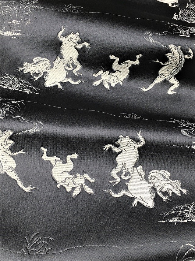 【西陣織 となみ織物　仙福屋】【袋帯】【緞子織】【鳥獣人物戯画】【黒地】【絹100％ ブラタク製糸】【六通柄 別腹】【送料無料】