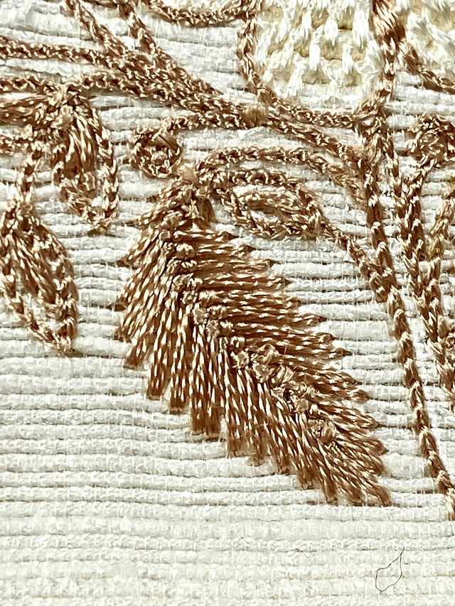 貴久樹 野蚕糸刺繍