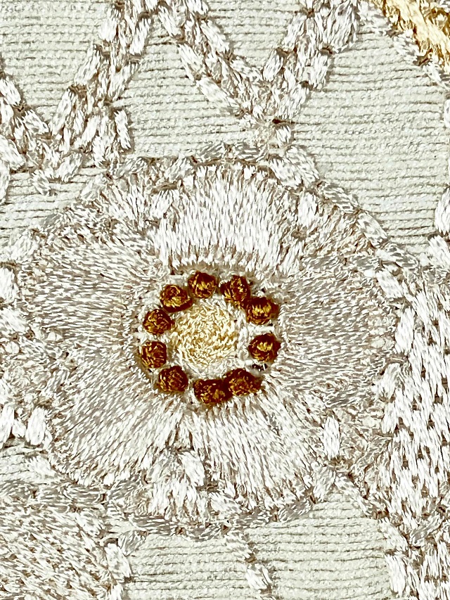 貴久樹 野蚕糸刺繍