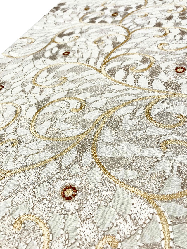 貴久樹 野蚕糸刺繍
