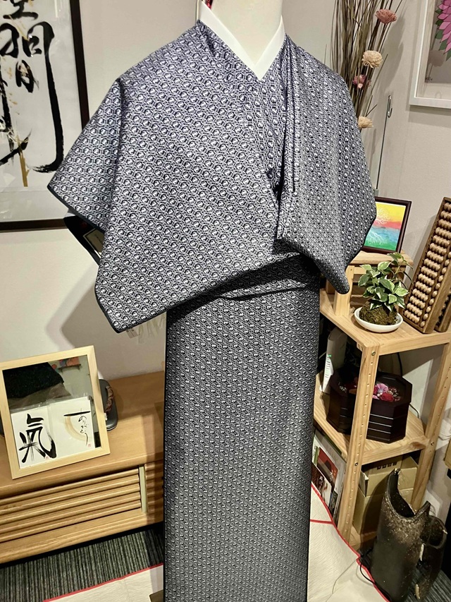 伊勢型　牛首紬　南部芳松