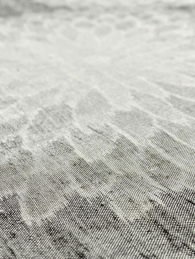 小千谷紬 松煙染