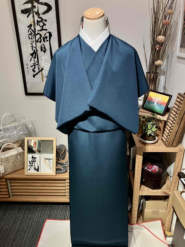 ☆在庫あり☆伊勢型小紋 中村勇二郎 極南天 紺緑 和服・和装小物の通販